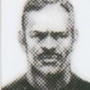 Retrato de un recluta de Mother Base, con bigote y pelo corto